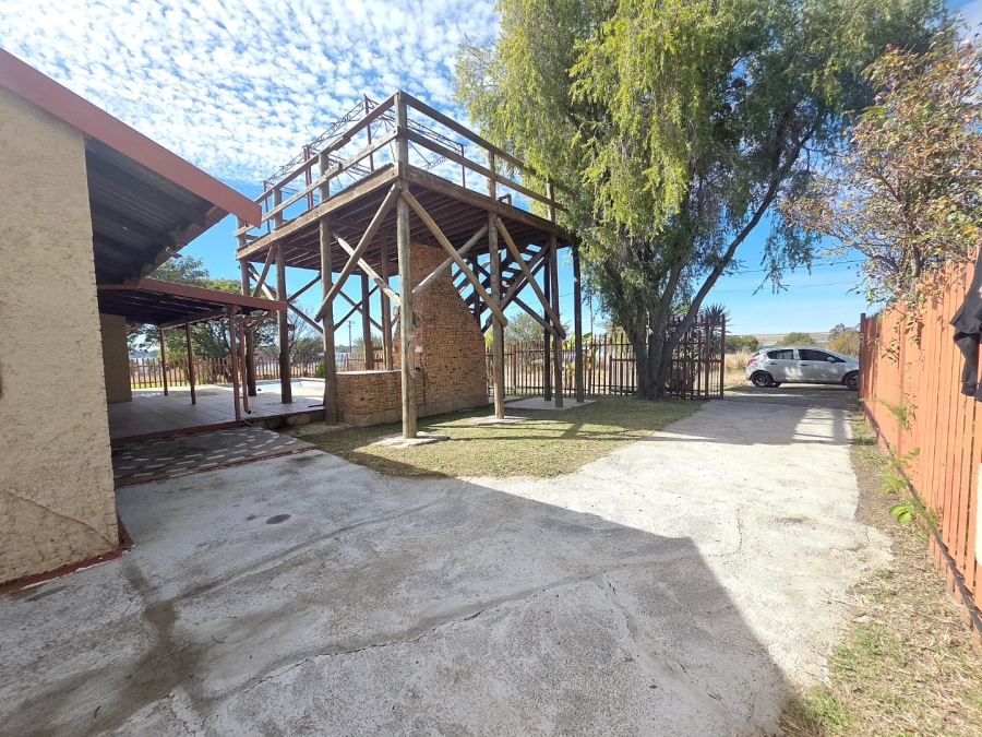 3 Bedroom Property for Sale in Oranjeville Free State